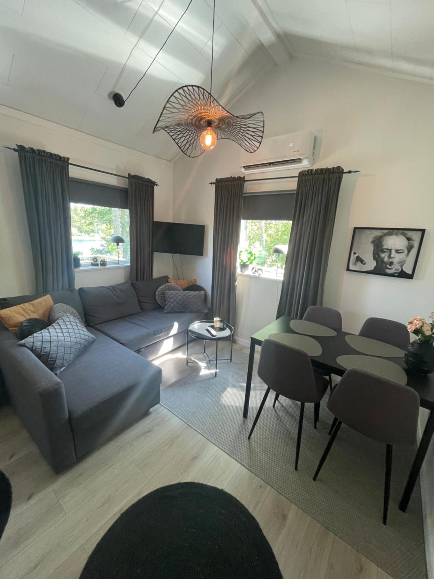 Humlegarden Lake Cottage, Horn Extérieur photo